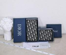 Picture of Dior Wallets _SKUfw239329273fw